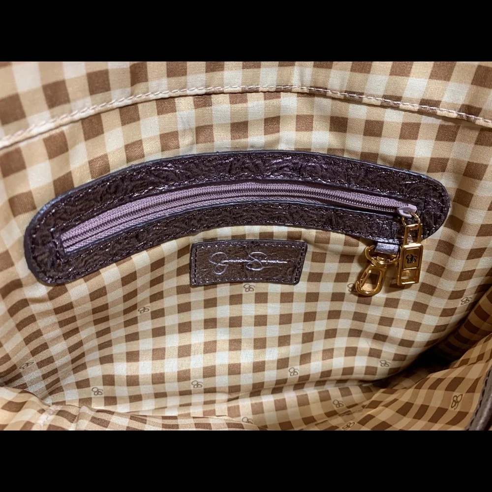 Jessica Simpson Clutch‎